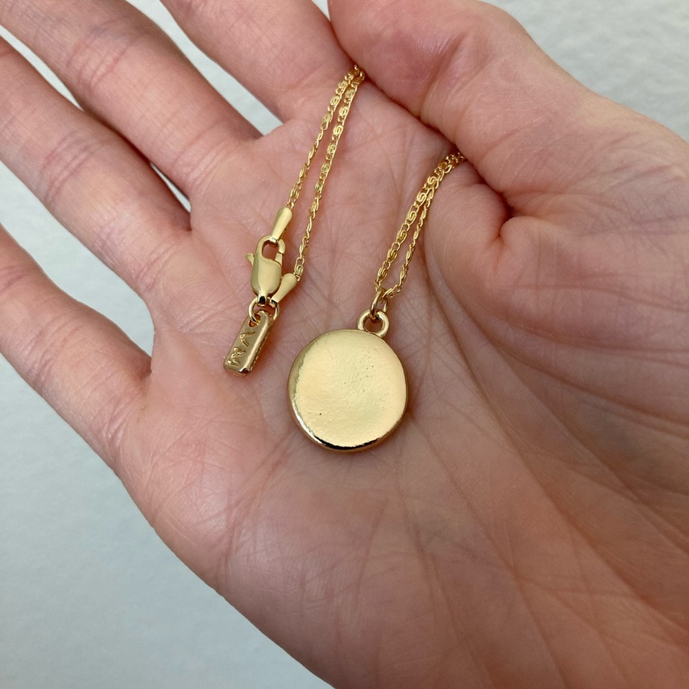 New Vanessa Mooney Gold circle medallion Pendant Necklace